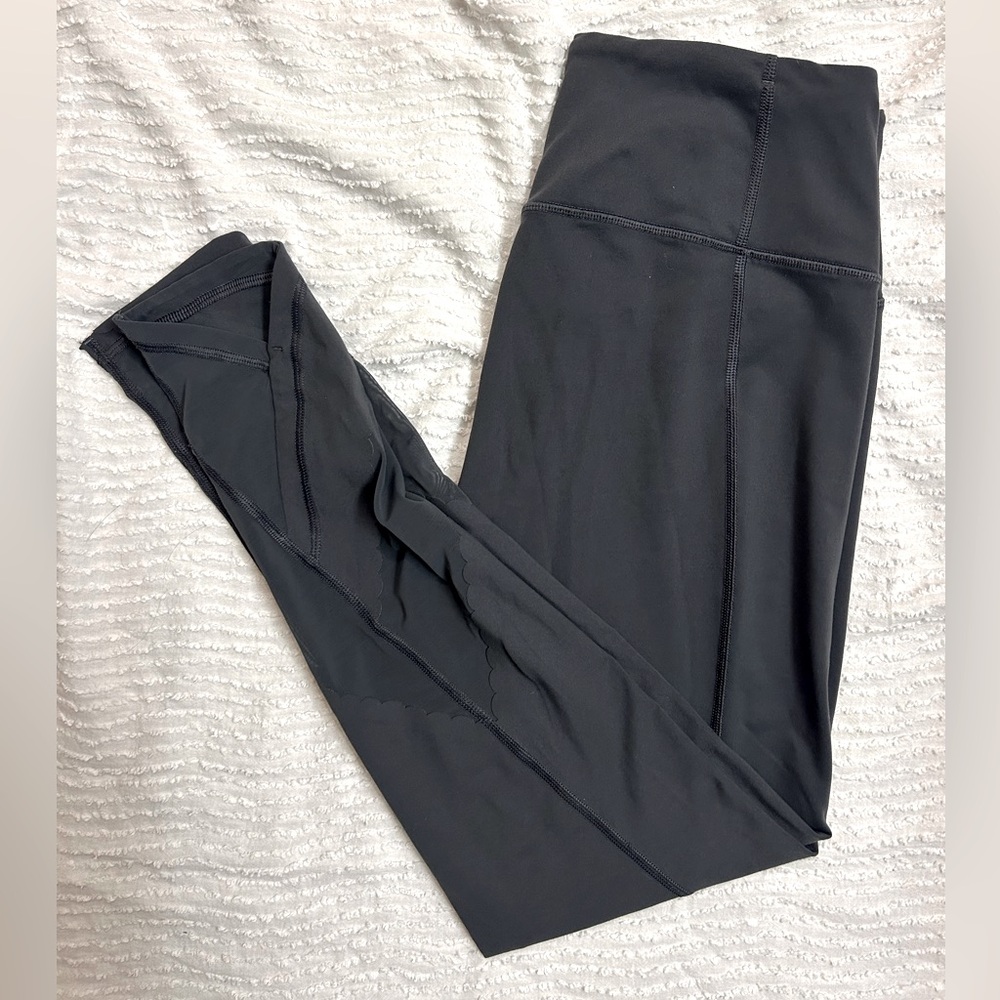 Victoria’s Secret Sport Leggings Gray Size Medium Sheer Panels Dark Grey Pocket